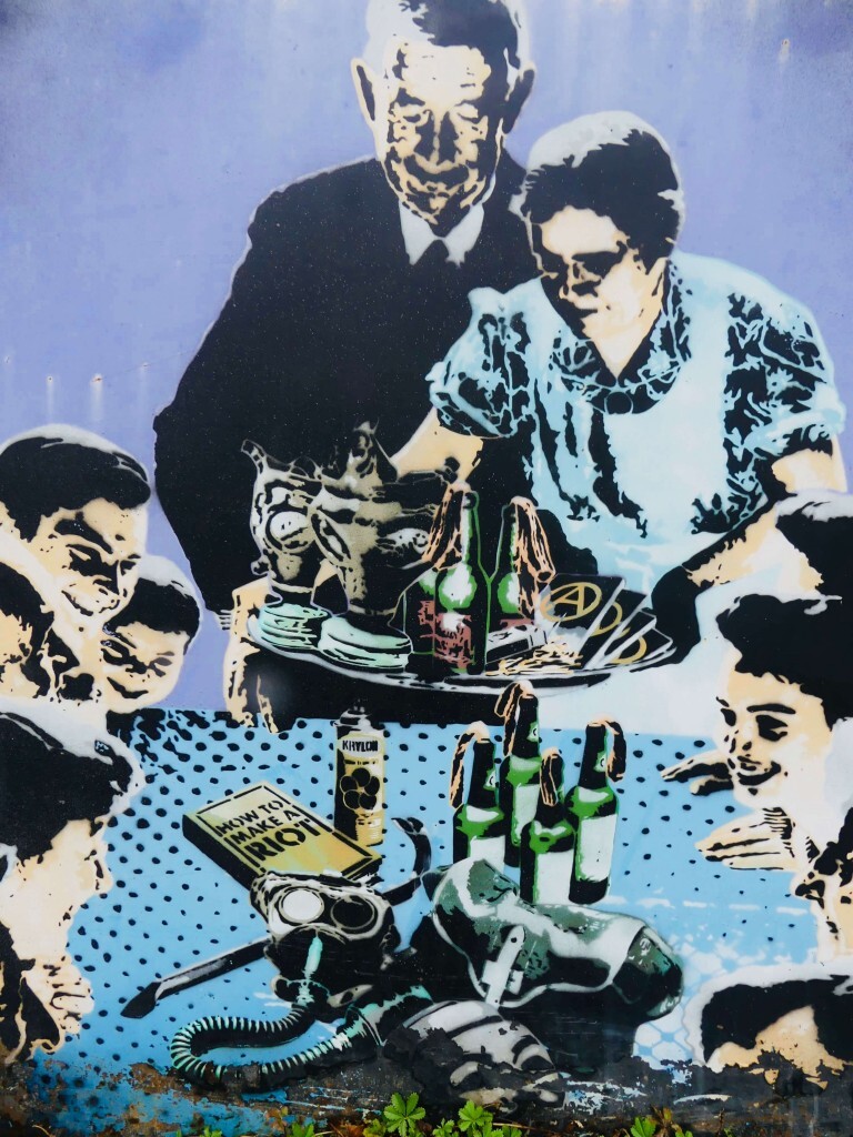 72C7B6A4-4113-4F21-8B89-E6514A9244E4